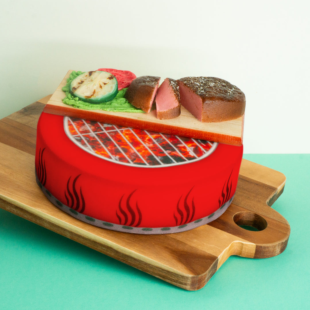 Grill-Torte mit essbarem Marzipan-Grillgut