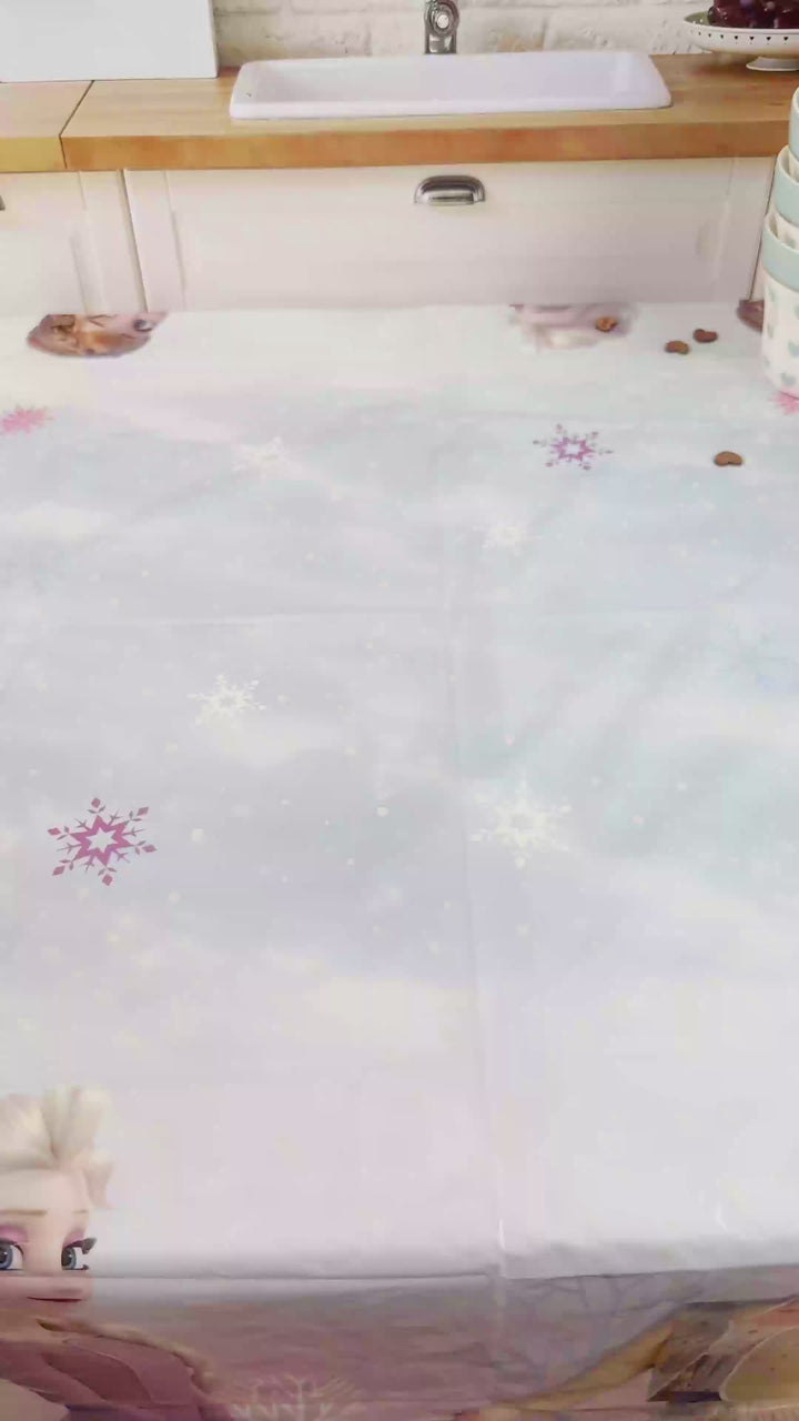 Die Eiskönigin® Elsa, Schwester Anna &amp; Olaf Figuren auf 2-stöckiger Schneeflocken-Torte